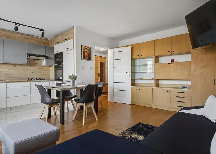 Kobielska 17 Comfort Living By Solarento *